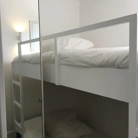 Walking Distance, Sea View House 度假居